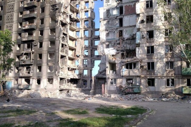 За час великої війни окупанти пошкодили в Україні понад 210 тис. будівель — NYT