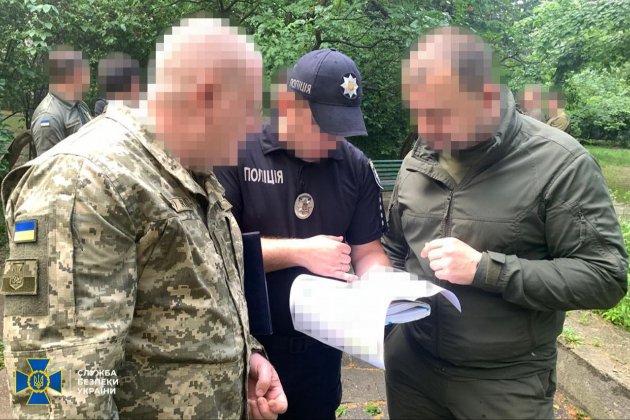 СБУ проводить контррозвідувальні заходи у центрі Києва (фото)