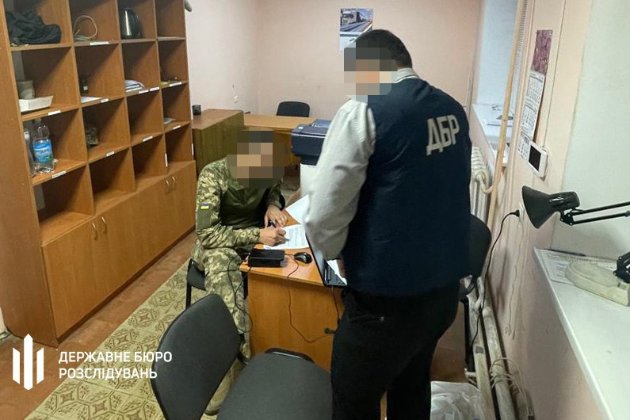 Начальника курсу Академії сухопутних військ у Львові підозрюють у побитті й приниженні курсантів