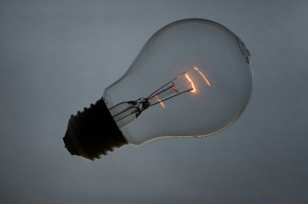 Графіки відключення електроенергії в Україні 4 червня: коли не буде світла