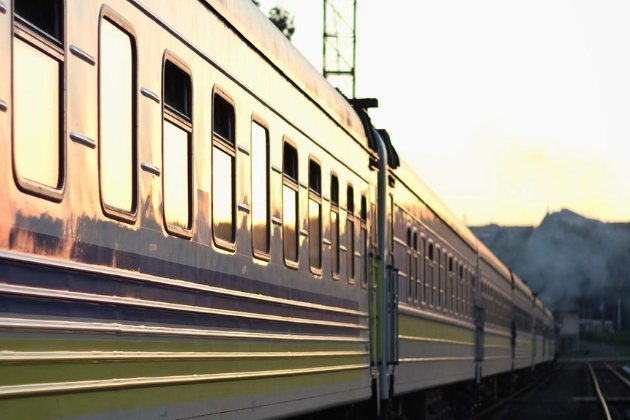 «Укрзалізниця» призначила низку поїздів на літній сезон: які маршрути