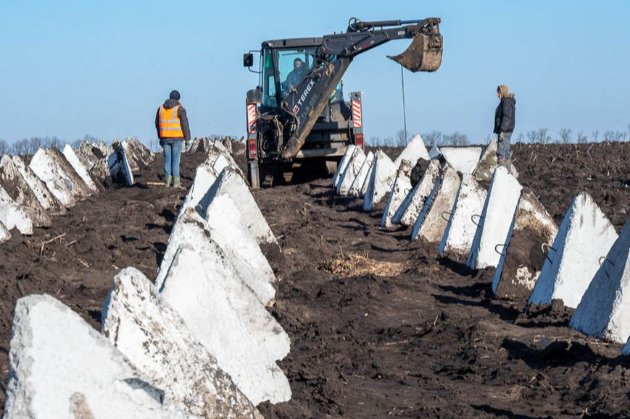 Колишнього заступника мера Харкова підозрюють у привласненні понад 5 млн грн на будівництві фортифікацій
