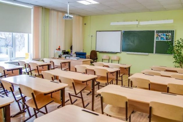Росія прибере із середньої школи програми з української мови та літератури