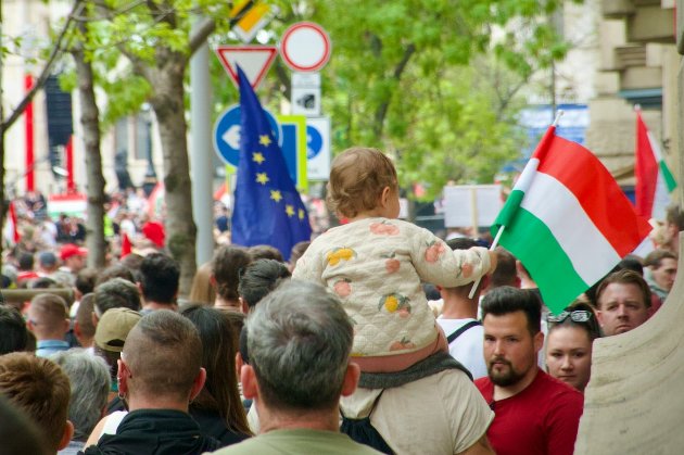 Угорщина дійшла згоди з Україною щодо меншини і знімає вето на вступ нашої держави до ЄС