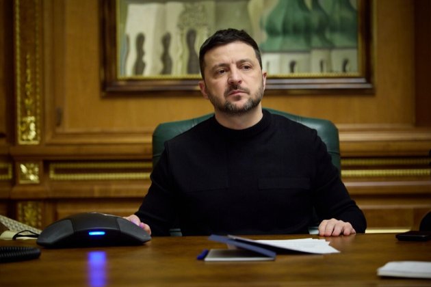 Зеленський: Україна готова до переговорів з Росією, але не віддасть свої території