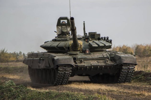 Північна Македонія відправила в Україну радянські танки Т-72 (відео)