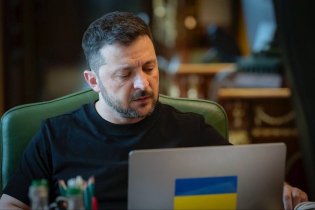 Зеленський: Україна формує списки цивільних, утримуваних росією