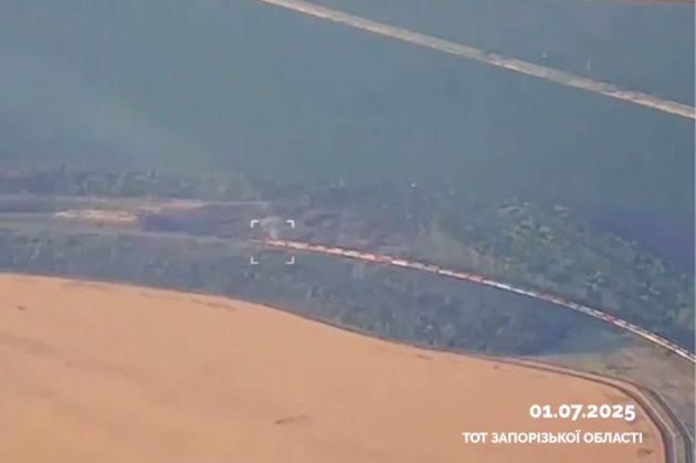 На Запоріжжі розвідка заблокувала ділянку залізниці, яку армія рф використовувала для логістики (відео)
