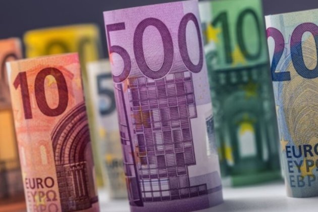 Болгарія перейде на євро з 2026 року