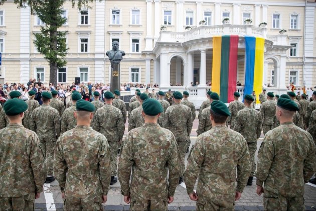 У Литві зафіксували рекордну кількість добровольців до армії