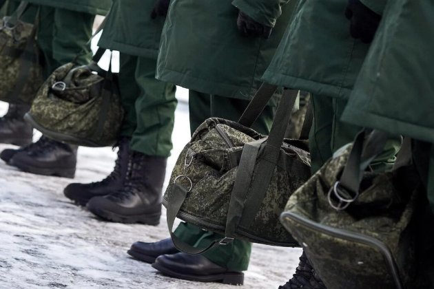 У рф вже створили 40 «добровольчих загонів» для війни в України — ЗМІ