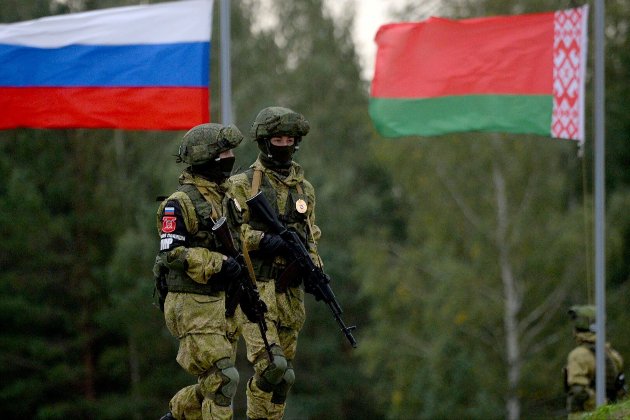 13 тисяч білоруських військових погодились воювати проти України — Генштаб