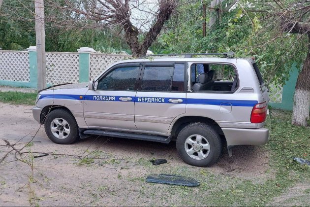 У Бердянську підірвали авто поліцейського-колаборанта (оновлено)