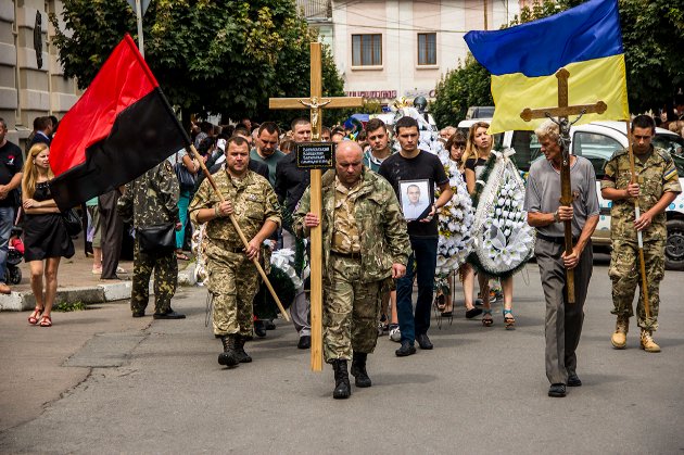 Щодня на фронті гинуть 30-50 українських військових — Подоляк