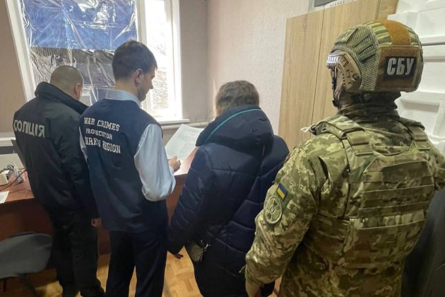 Бухгалтера з Вовчанська засудили до шести років за роботу на окупантів