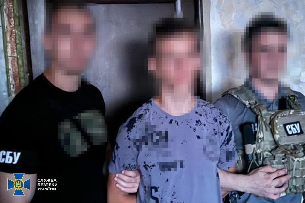 У Києві затримали юнаків, які підпалили релейну шафу залізниці за вказівкою спецслужб рф