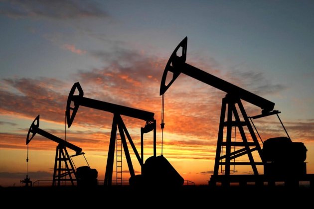 Китай почав купувати російську нафту, від якої відмовилася Індія через тарифи США — Bloomberg