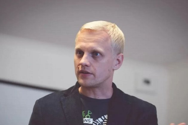 ДБР приїхало до Шабуніна на місце служби, щоб вручити оновлену підозру — «Центр протидії корупції» 
