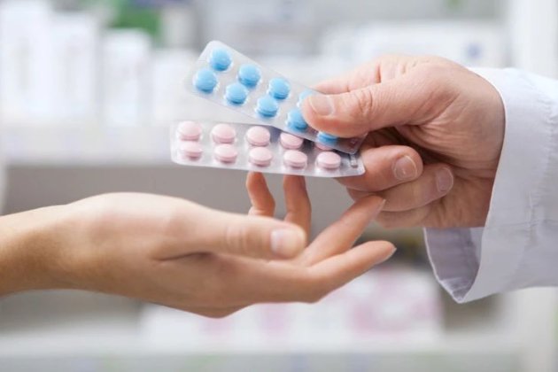 Кабмін розширив список безоплатних ліків та медвиробів для українців