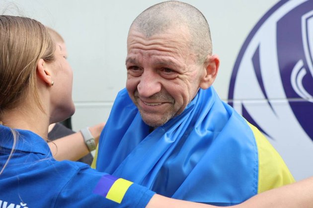 Україна на День Незалежності провела новий обмін полоненими з рф (фото, відео)