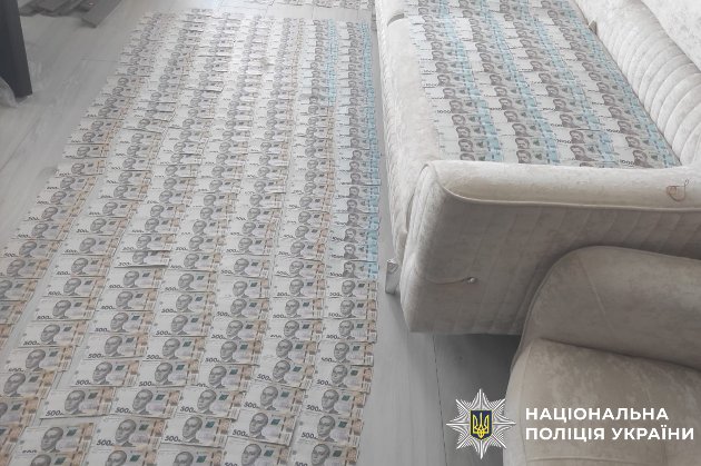 У Києві чоловіків за $10 тис. оформлювали «вчителями» для відстрочки від мобілізації