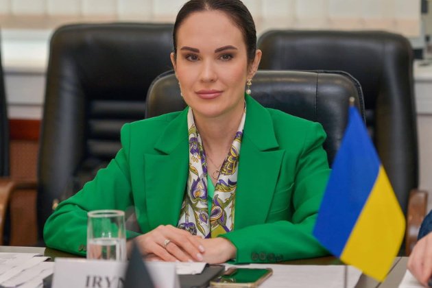 Зеленський звільнив Ірину Мудру з посади заступниці керівника ОП