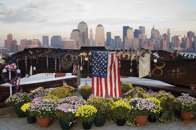 Річниця 9/11. Джо Байден вшанував пам'ять жертв терактів 11 вересня і закликав американців до єдності (фото)