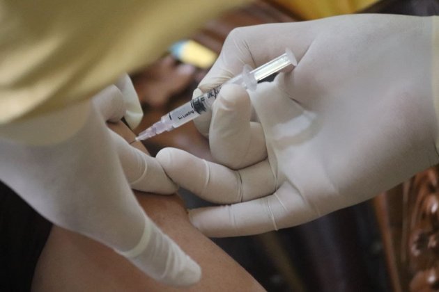 В Украине уже более 4 млн граждан полностью вакцинировались против коронавируса