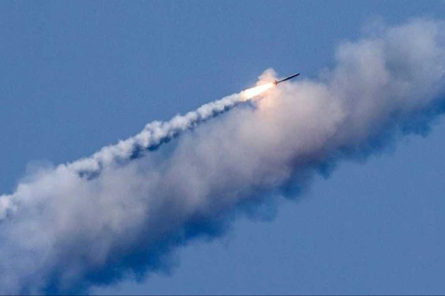 Вранці українська ППО збила дві російські ракети