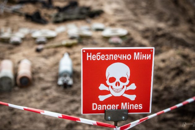 На Харківщині підірвалися на міні двоє енергетиків і рятувальник: є загиблий
