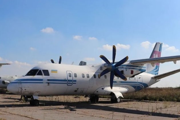 В Україні заарештували літак, який власник планував передати окупантам — ДБР