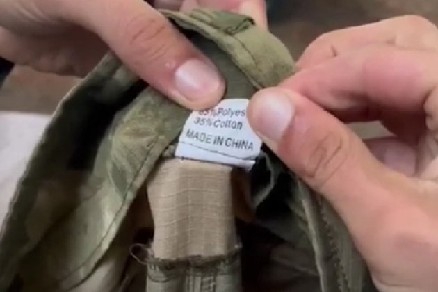 «Так тікали, що штани загубили». Прикордонники показали амуніцію «другої армії світу» (відео)