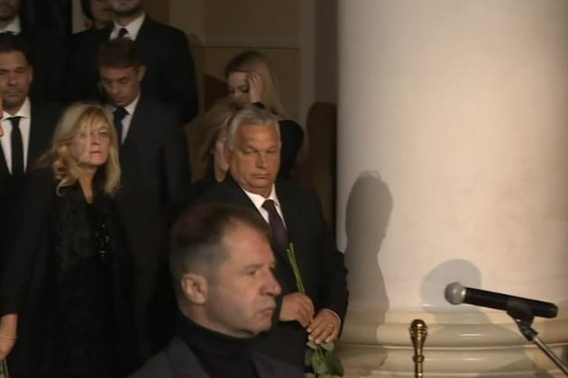 Прем'єр Угорщини Орбан прилетів у Москву на похорони Горбачова (відео)