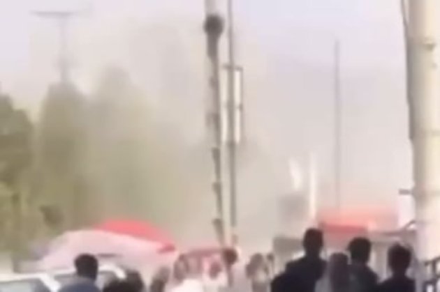 Терорист підірвав вибухівку перед російським посольством у Кабулі (відео)