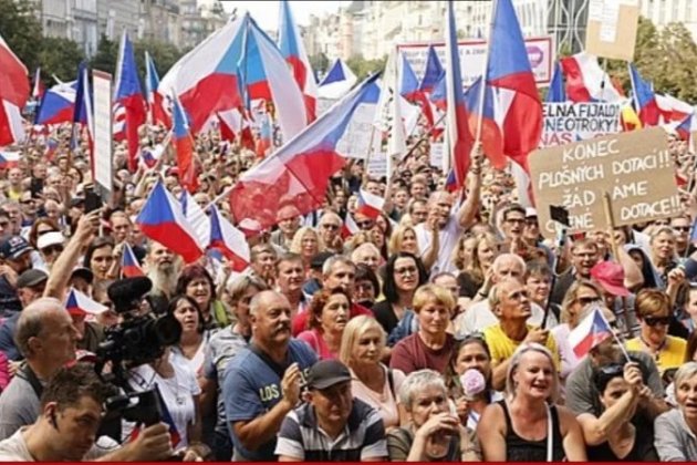 В МЗС засудили проведені у Кельні та Празі проросійські мітинги
