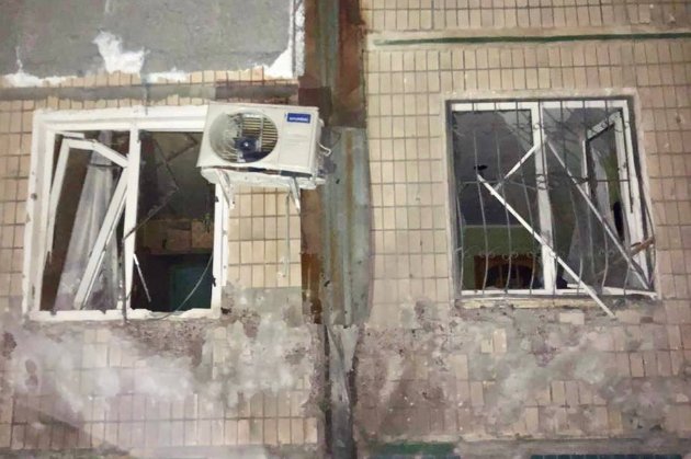 Росіяни вдарили із артилерії по житлових кварталах у Нікополі (фото)