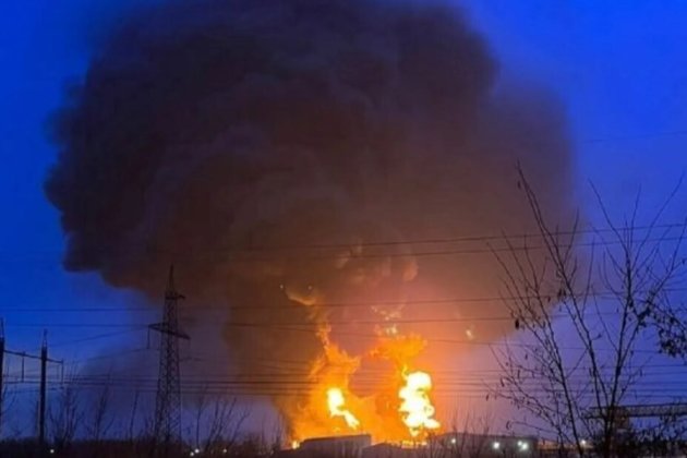В Орловській області рф дрон атакував та пошкодив нафтобазу (відео)