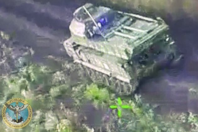 На Луганщині дрони-камікадзе уразили російський ЗРК «Бук» (відео)