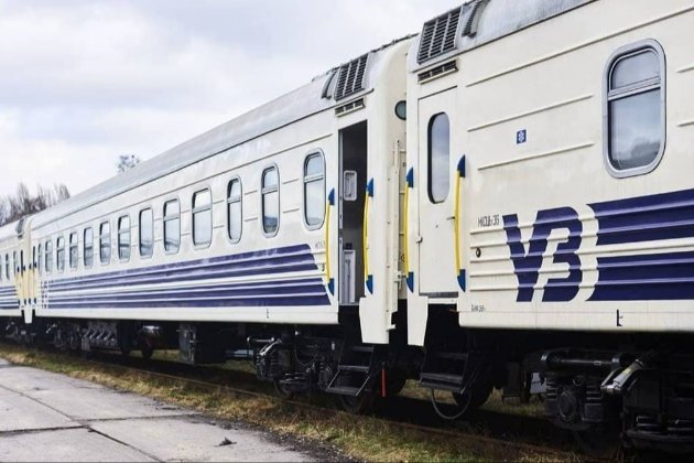 Укрзалізниця вирішила закупити 44 пасажирських вагони за майже 2 млрд гривень