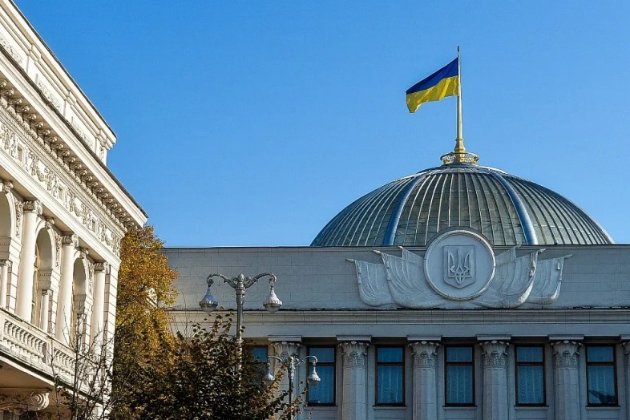 Комітет Верховної Ради закликає депутатів виділити додаткові 500 млрд грн на оборону