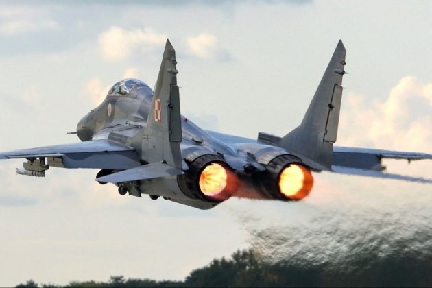 Польща підіймала у повітря авіацію під час російського ракетного обстрілу України