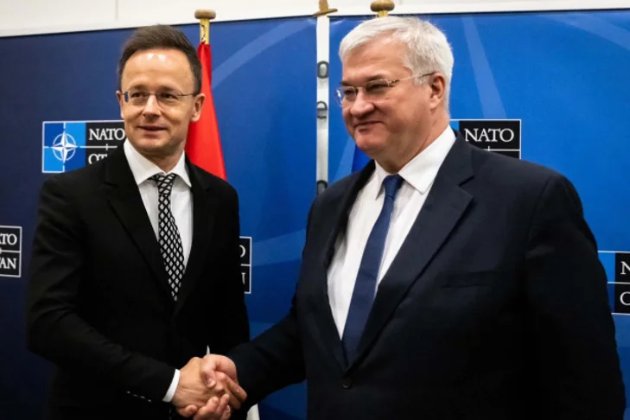 Міністр закордонних справ Угорщини Сіярто анонсував розмову із Сибігою в Будапешті