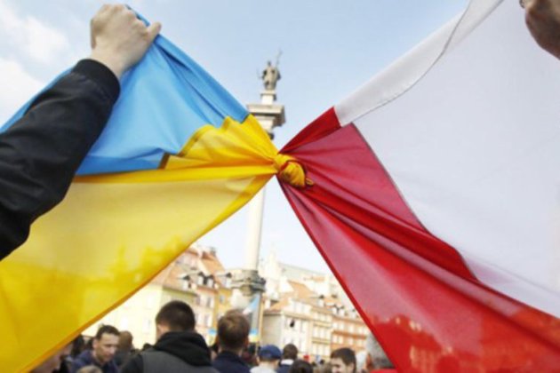 Сейм Польщі змінив правила соціальної допомоги для українців
