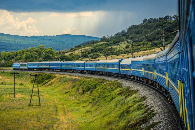 Євроколією з Ужгорода вирушили до Європи перші поїзди: розклад руху (фото)