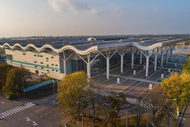 Керівницю аеропорту «Одеса» підозрюють у завданні понад 15 млн грн збитків