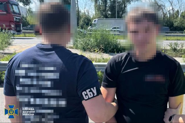 Затримано п’ятьох агентів рф, які влаштовували підпали та готували теракти в Україні