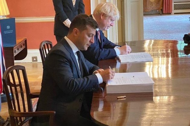 Україна і Британія підписали нову стратегічну угоду