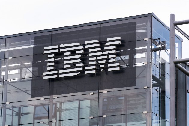 IBM ухвалила рішення про розділення на дві корпорації