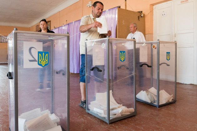 У трьох областях України поліція викрила схему штучного збільшення кількості виборців (відео)