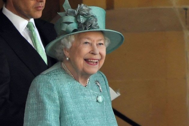 Королеві Єлизаветі порадили відпочити ще два тижні після проведеної в лікарні ночі